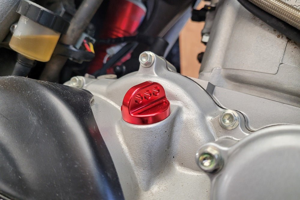 AJP PR7 Tappo di riempimento olio Titan - ambro - racing