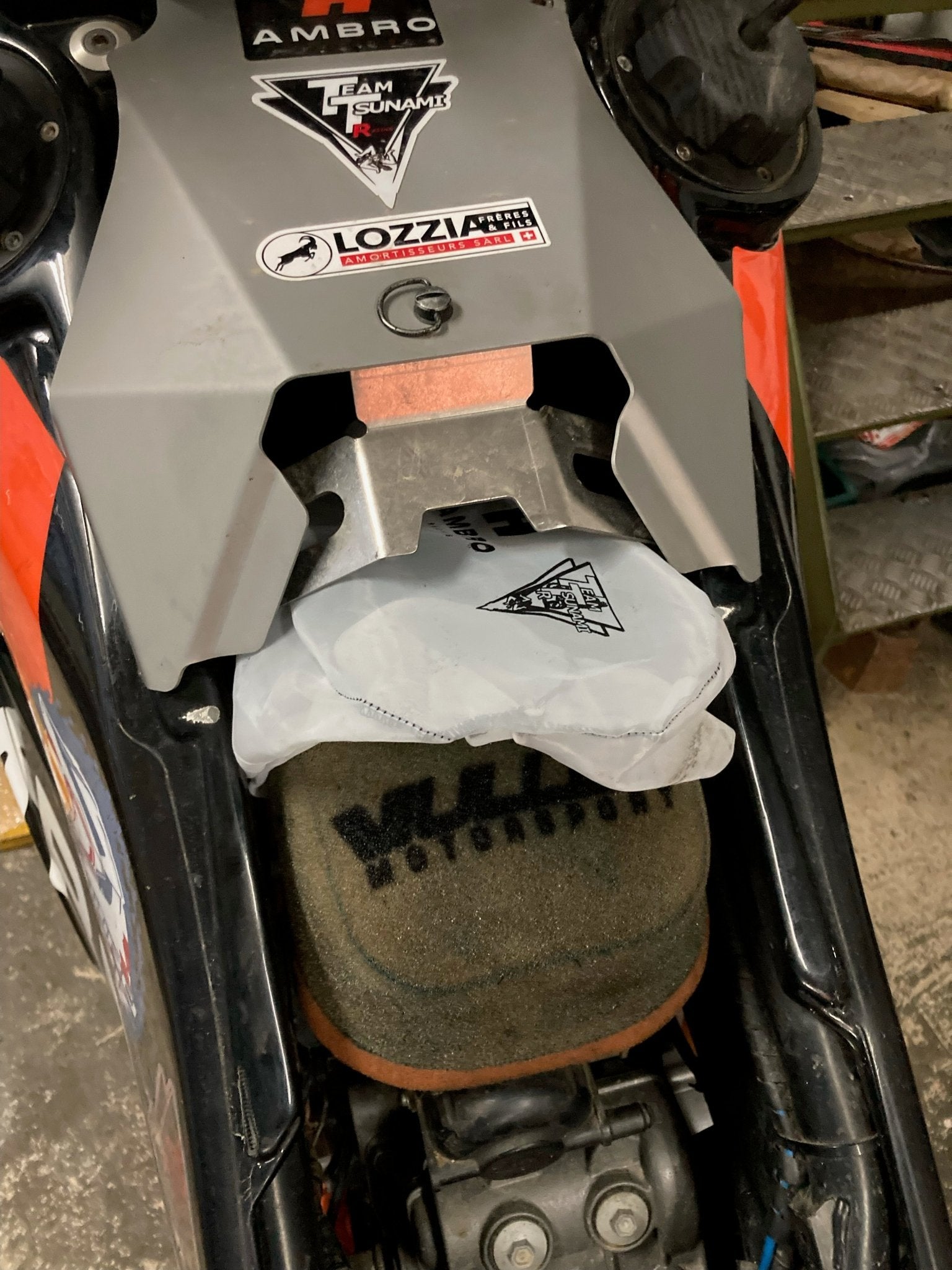 Calza Filtro Aria Moto Protezione LC8 ( Adventure - SuperEnduro - SM/R ) - ambro - racing