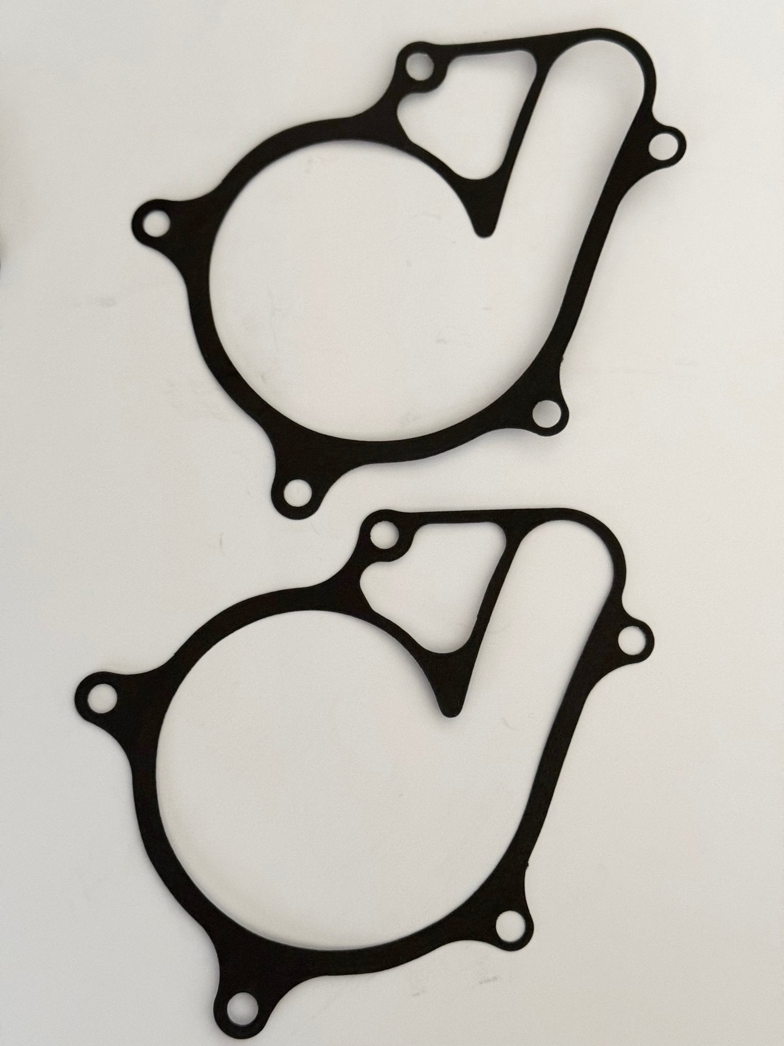 Pompa acqua maggiorata per Aprilia TUONO/TUAREG/RS 660 - ambro - racing